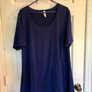 LulaRoe Perfect T